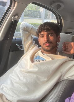 Hanu Chaudhary - Male escort in Noida Photo 1 of 2