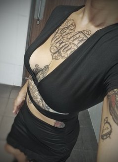 Hapi's Secret - puta in Ho Chi Minh City Photo 2 of 17