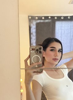 Happiest LB🫦 - masseuse in Doha Photo 6 of 6