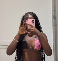 Happiness - puta in Kathmandu