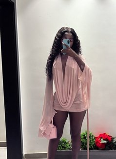 Happiness - puta in Kathmandu Photo 7 of 9