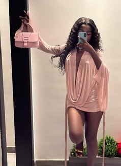 Happiness - puta in Kathmandu Photo 8 of 9