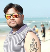 Happy ending - Male escort in Abu Dhabi