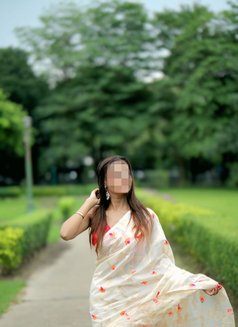 Happy Ending - Male escort agency in Kolkata Photo 7 of 10