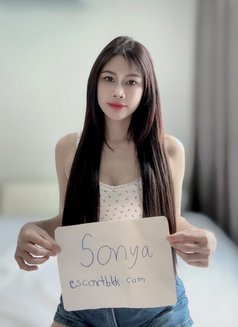Happy Ending Massage Bangkok Sonya - puta in Bangkok Photo 21 of 24