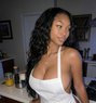 Happy - escort in Indore Photo 1 of 3