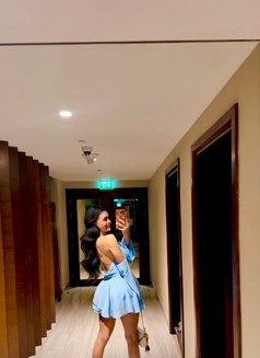 Happy - Acompañantes transexual in Abu Dhabi Photo 7 of 7
