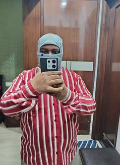 Happy 12-14 dec 25 - masseur in Noida Photo 1 of 1