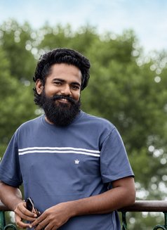 Happy - Acompañantes masculino in Bangalore Photo 5 of 5