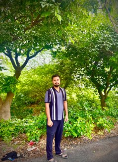 Happy - Male escort in Gurgaon Photo 12 of 12