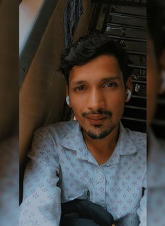 Happy - Male escort in Mumbai Photo 1 of 4