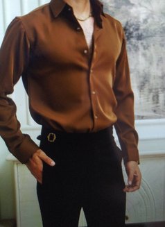 Happy - Male escort in New Delhi Photo 1 of 1