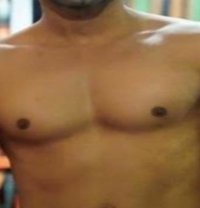 Happy Man couple swap with my wife - Male escort in Pondicherry