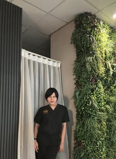 Happy Spa Massage in Muscat - Transsexual escort in Muscat Photo 2 of 8