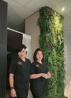 Happy Spa Massage in Muscat - Transsexual escort in Muscat Photo 3 of 8