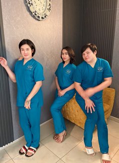 Happy Spa Massage in Muscat - Transsexual escort in Muscat Photo 5 of 8