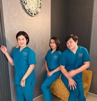 Happy Spa Massage in Muscat - Transsexual escort in Muscat