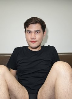 Massage and fun - Male escort in Bangkok Photo 6 of 8