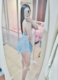 Happy Thailand Lady - masseuse in Ajmān Photo 12 of 12