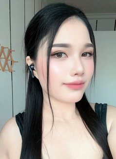 Happy Thailand Lady - masseuse in Ajmān Photo 6 of 8