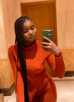 Happymaya123345 - puta in Abu Dhabi Photo 3 of 4