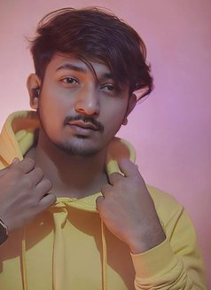 Happywish - Acompañantes masculino in Pune Photo 1 of 1