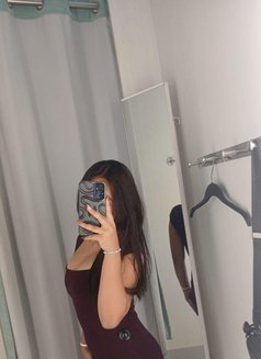 Har Fa - escort in Den-Bosch Photo 1 of 5