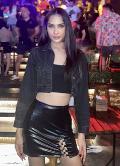 Hara banana big - Acompañantes transexual in Bangkok Photo 6 of 6