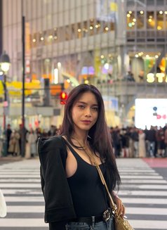 Party girl Hara new in town big C - Transsexual escort in Tokyo Photo 17 of 19