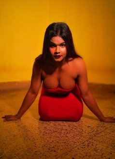 Call me mom angelina - Transsexual escort in Kolkata Photo 11 of 27