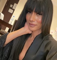 Hard Candy - Transsexual escort in Dubai