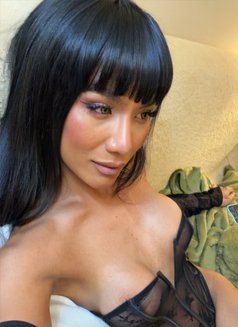 Hard Candy - Transsexual escort in Dubai Photo 4 of 30