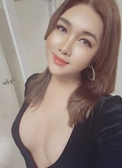 LYTA 69 - Transsexual escort in Bangkok Photo 8 of 9