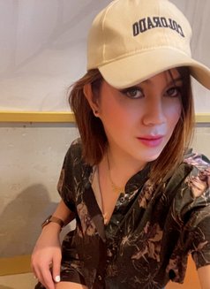 Hard Dick FemB - Acompañantes transexual in Dubai Photo 11 of 13