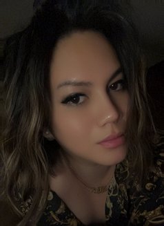 Hard Dick FemB - Acompañantes transexual in Dubai Photo 12 of 13