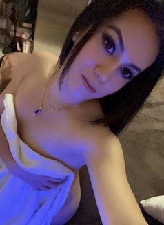 Hard Dick FemB - Acompañantes transexual in Dubai Photo 13 of 15