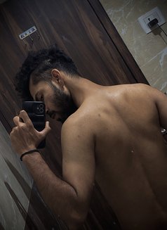 Hard fucker - Male escort in New Delhi Photo 18 of 18