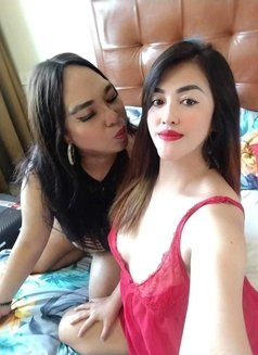 Monica/Elen the best group sex in town - Transsexual escort in Mumbai Photo 2 of 10