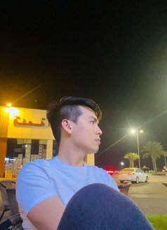 Hard Top Aethan07 - Acompañantes masculino in Abu Dhabi Photo 4 of 5