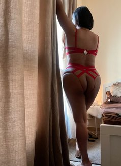 Hard top big ass full cum rimmer - Acompañantes transexual in Dubai Photo 27 of 28