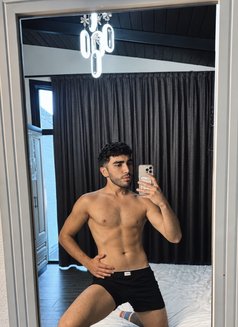 HARD_TOPXL_POPERS - Acompañantes masculino in Dubai Photo 7 of 30