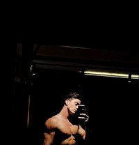 TURKİSH.HARD.MAN.KEREM.XXL - Male companion in İstanbul Photo 4 of 7