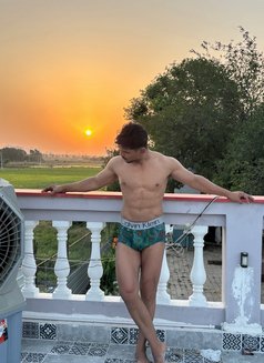 Hardcore 8 Inch Hunk - Intérprete masculino de adultos in New Delhi Photo 4 of 11