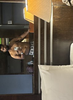 Hardcore Dominating 7 Inch Male - Male escort in Phuket Photo 3 of 4