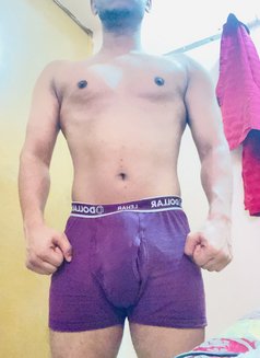 Fucking Massage Services Lady’s - Acompañantes masculino in New Delhi Photo 5 of 5