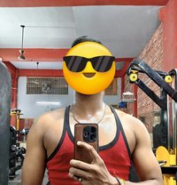 Hardcore gamer - Intérprete masculino de adultos in New Delhi