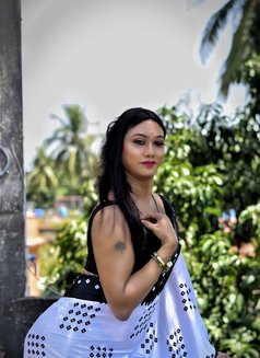Hardcore Sunayna - Transsexual escort in Kolkata Photo 13 of 15