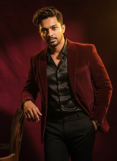 Harder - Acompañantes masculino in Dubai Photo 2 of 4