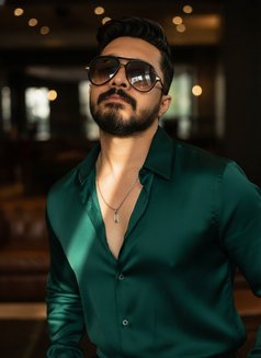 Harder - Acompañantes masculino in Dubai Photo 3 of 4