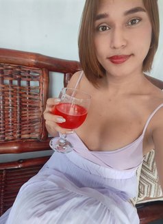 Hardfuck - Transsexual escort in Davao Photo 4 of 4